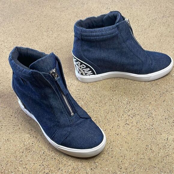 DKNY Chambray Denim Wedge Zip Front Sneakers 7 Dark Denim Blue - Picture 2 of 14